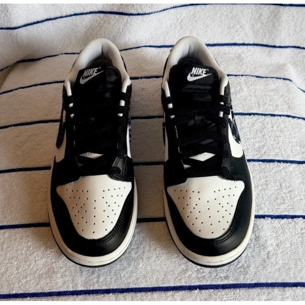 Nike dunk low